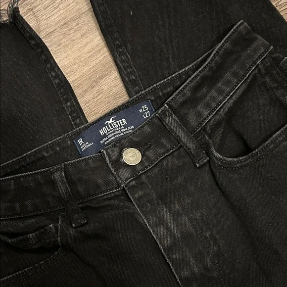 Hollister Dark Charcoal Skinny Jeans - Picture 3 of 8